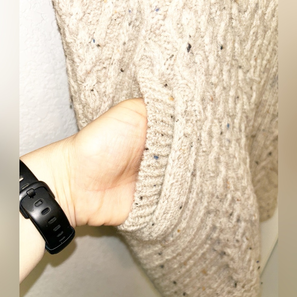 ARAN CRAFTS Aran Knit Coatigan with Celtic Knot Side Zip in Oatmeal SZ: Small - Picture 9 of 15